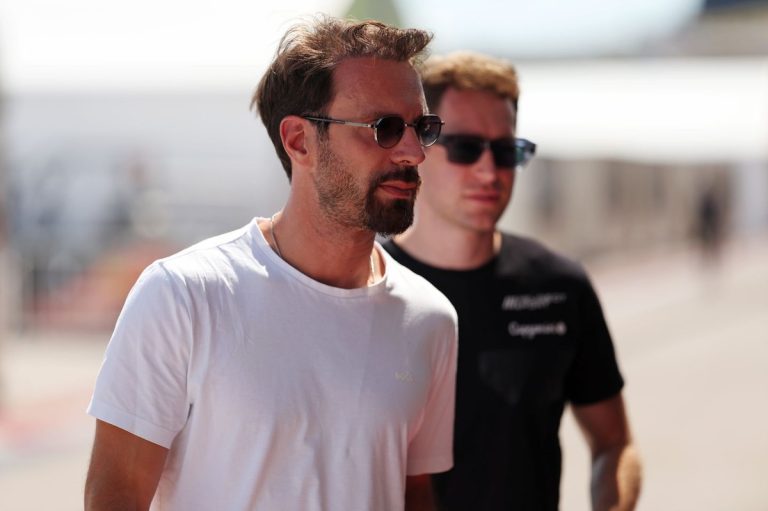 Jean-Éric Vergne: Un piloto en el banquillo para rebotar mejor en 2027.