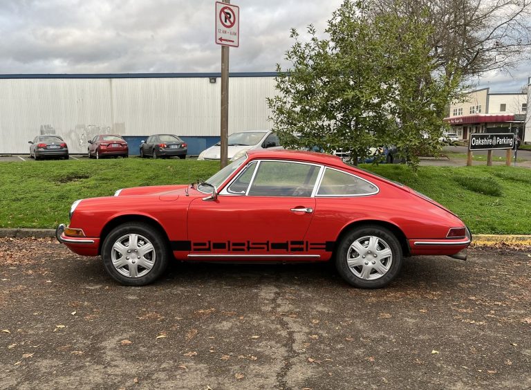 Porsche 912: el sacrilegio de los embellecedores de plástico