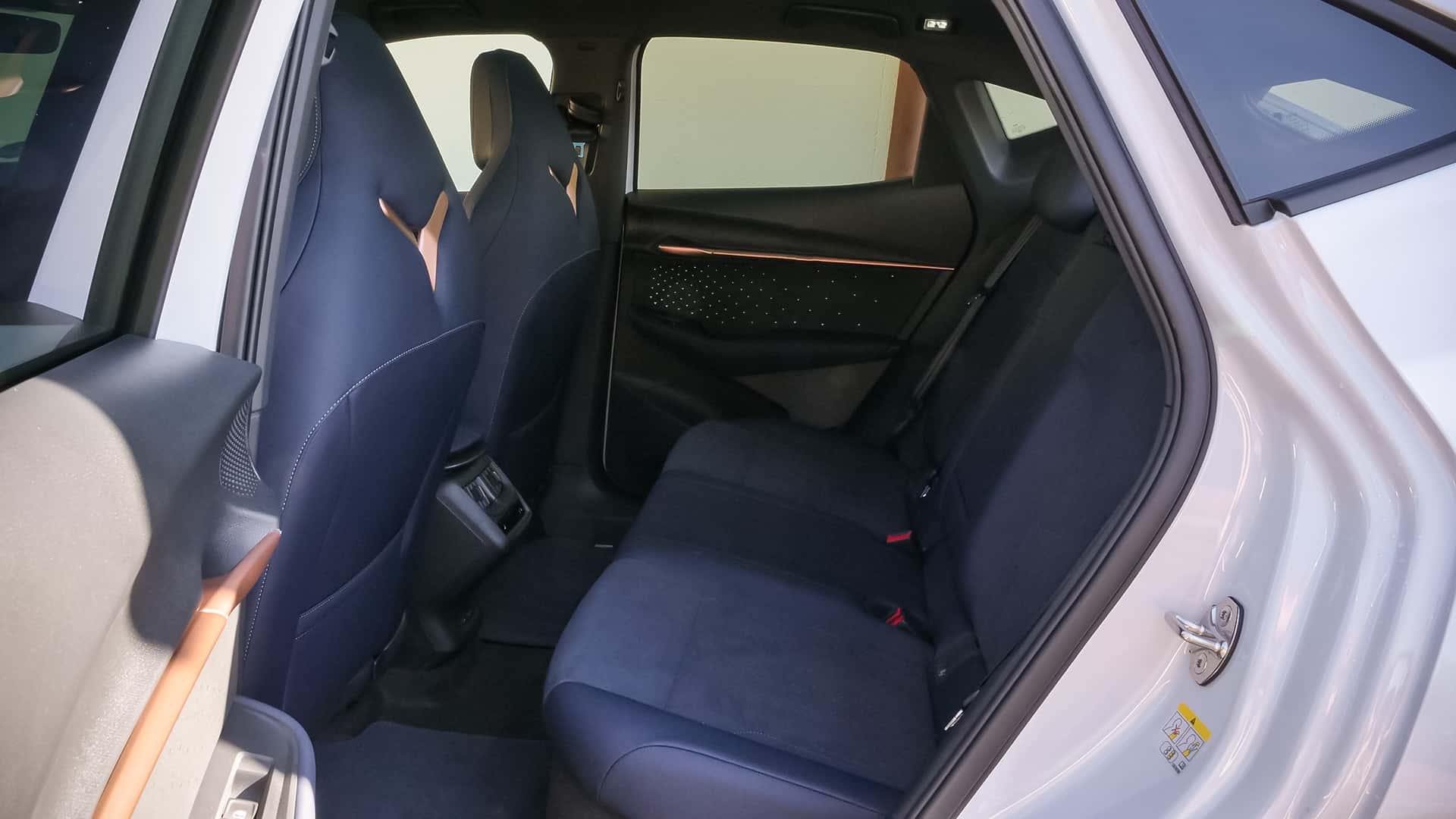 Cupra Tavascan: Bruselas Levanta Barreras Arancelarias para un Futuro El&eacute;ctrico