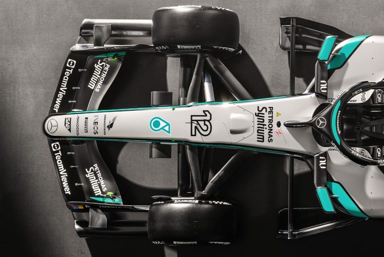 Mercedes revela su W17 para la temporada 2026