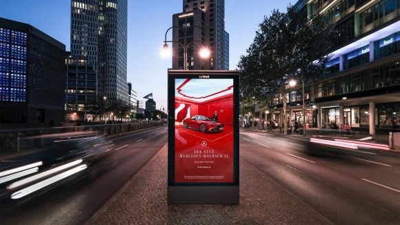 Ámsterdam: Una Ciudad Luchando Contra la Publicidad de Coches de Gasolina