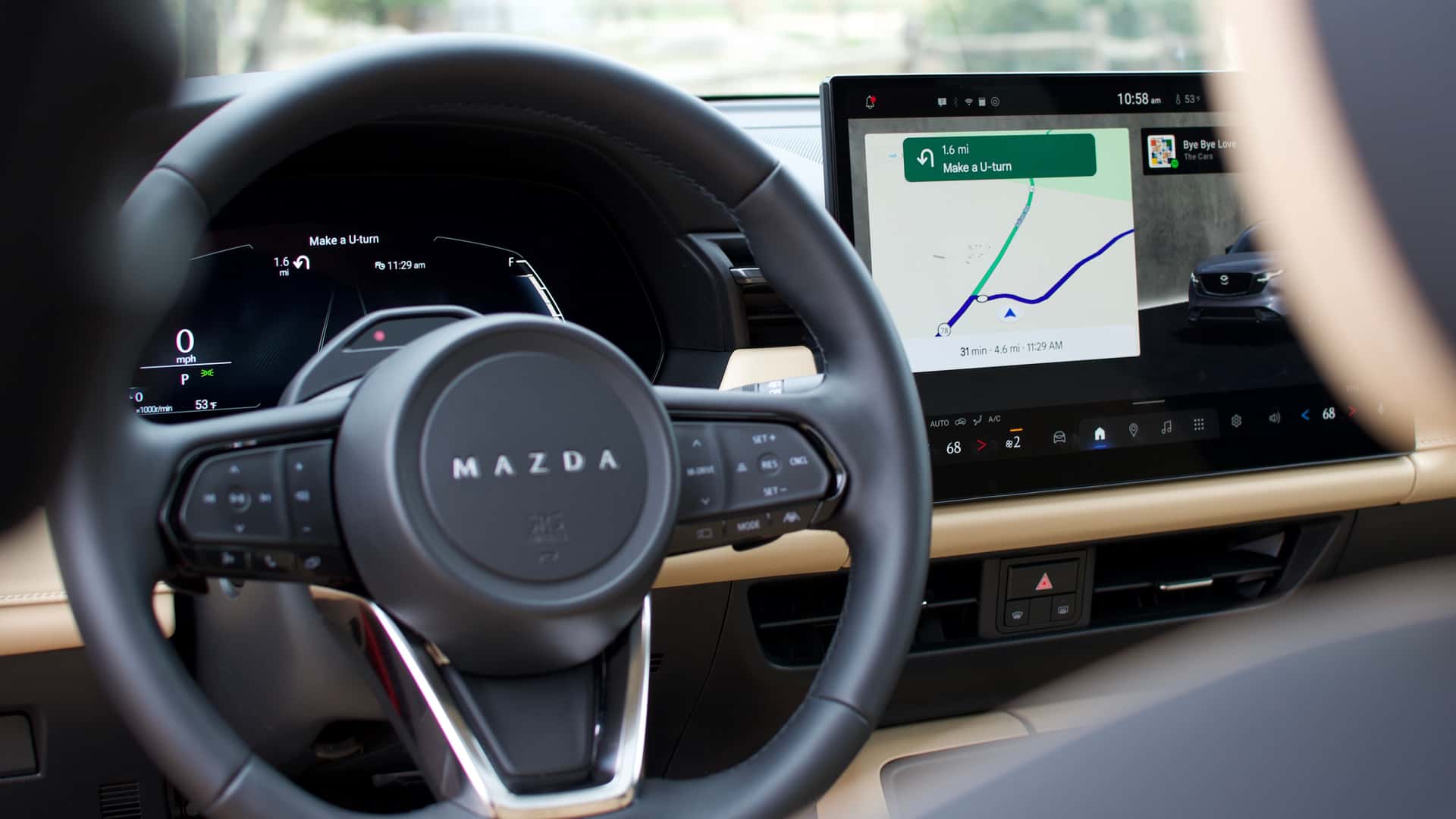 Mazda CX-5: El Abandono del Dial por una Pantalla Táctil, una Revolución Suave