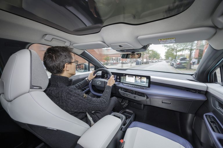 La Seguridad Vial Toma Medidas: Cámaras de Velocidad y Comprobaciones de S…