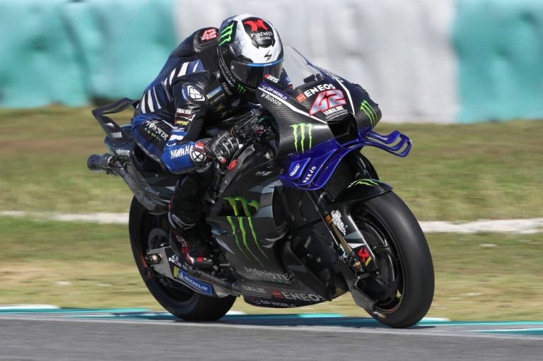 Yamaha: un V4 en problemas de confianza en Sepang