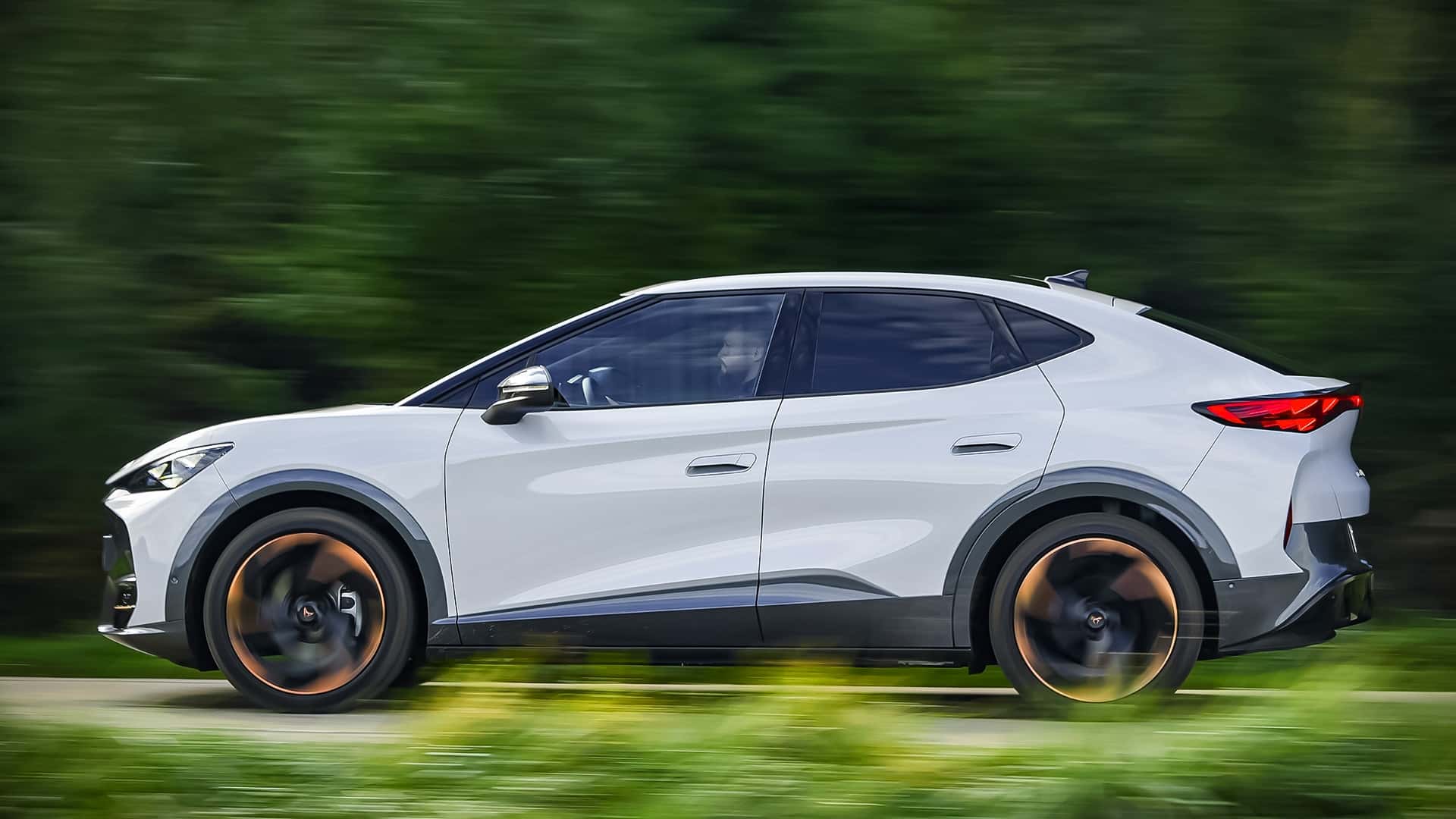 Cupra Tavascan: Bruselas Levanta Barreras Arancelarias para un Futuro Eléc…