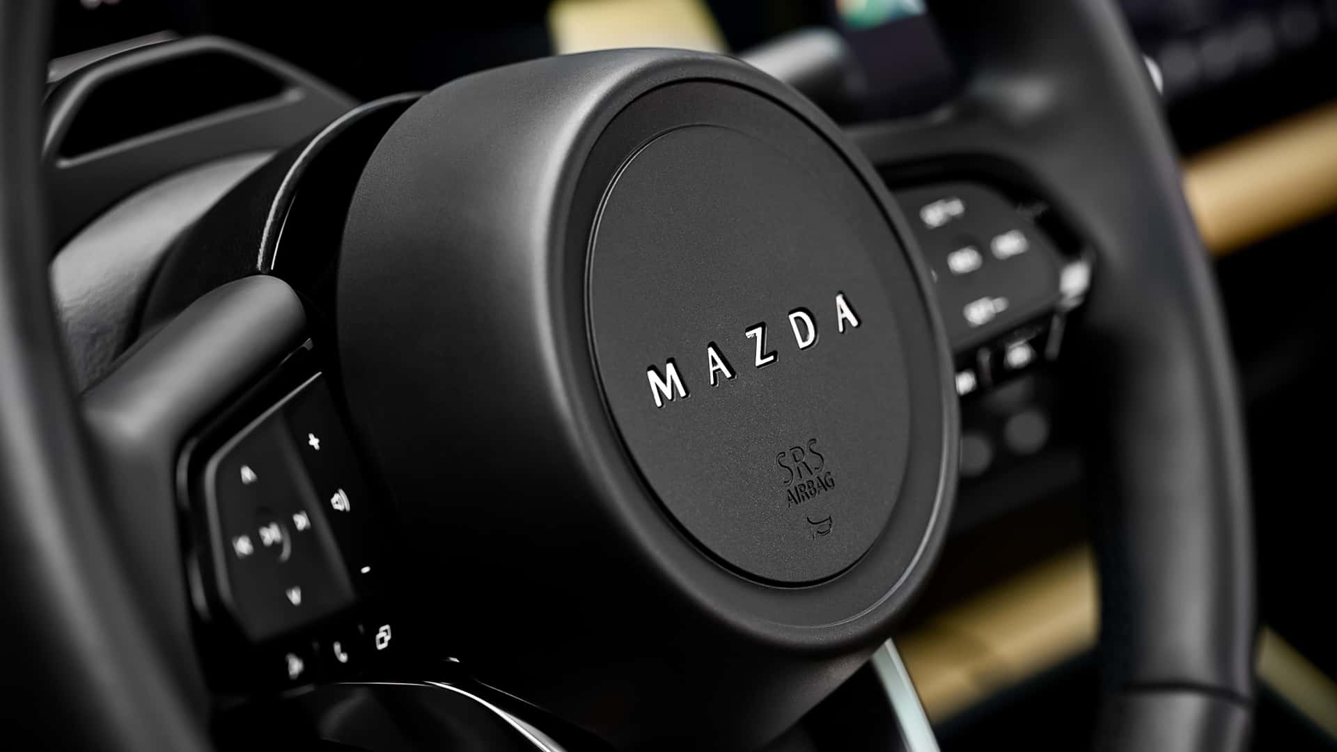 Mazda CX-5: El Abandono del Dial por una Pantalla Táctil, una Revolución Suave