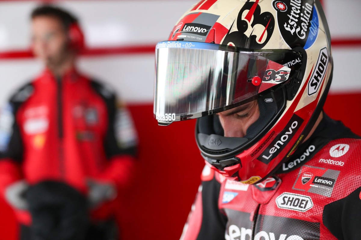 Márquez se disculpa y recibe un long-lap en Austin