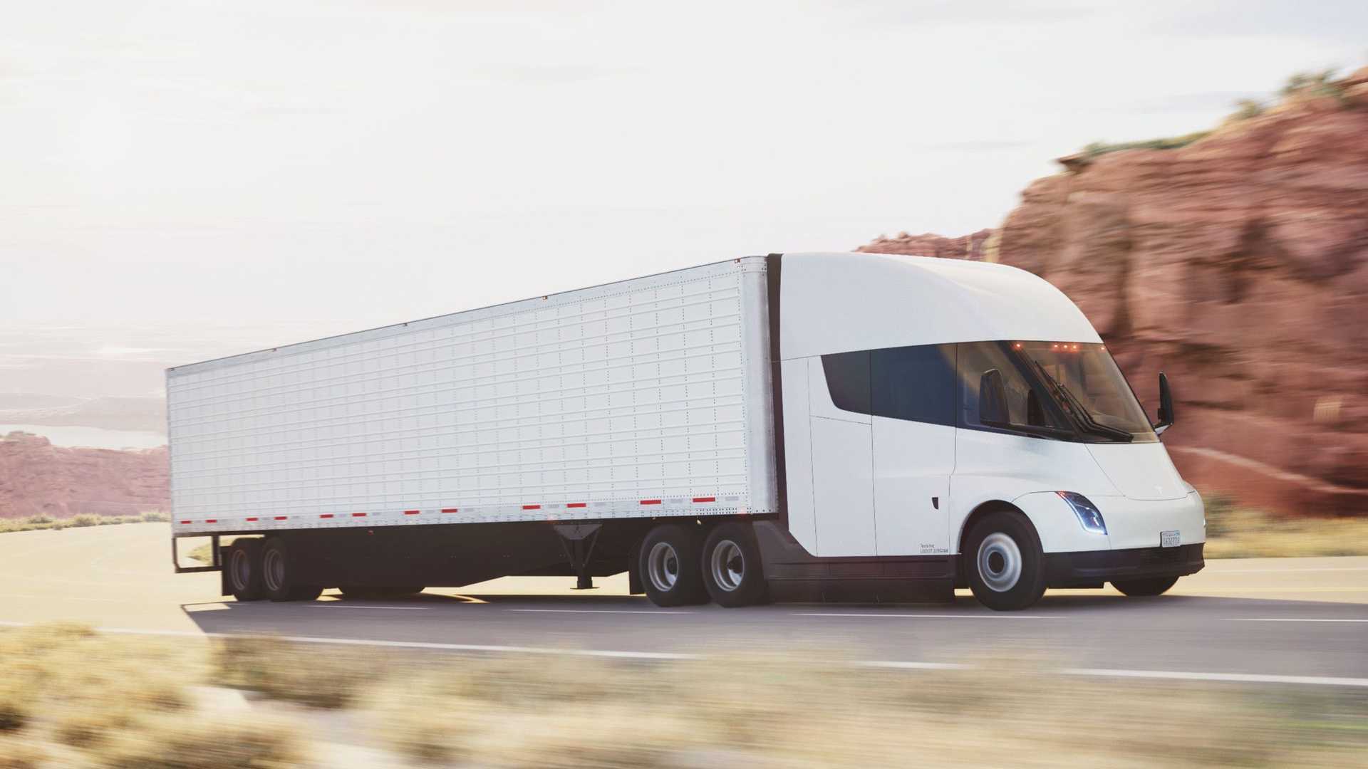 El primer Megacharger p&uacute;blico de Tesla Semi decepciona en promesas de potencia