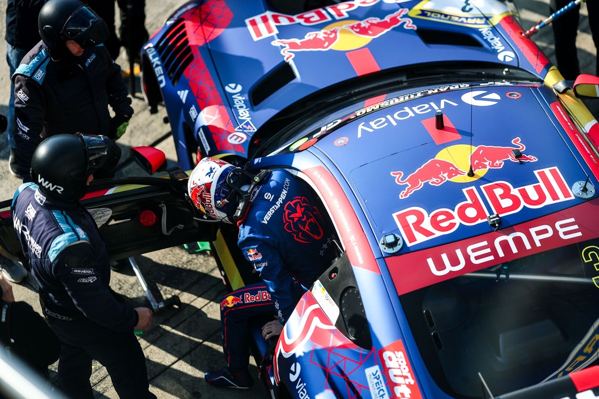 Verstappen se preocupa por una laguna antes de las 24H