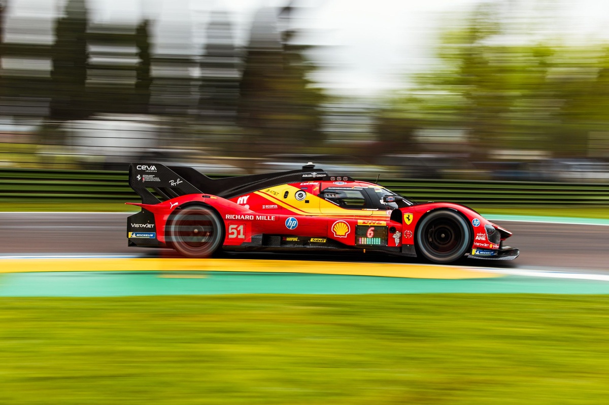 Ferrari aplasta el Prologue 2026 del WEC