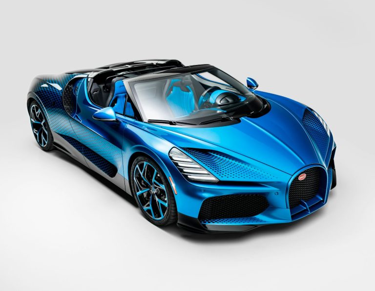 Bugatti firma una W16 Mistral única con sello Fly Bug y guiño a la…