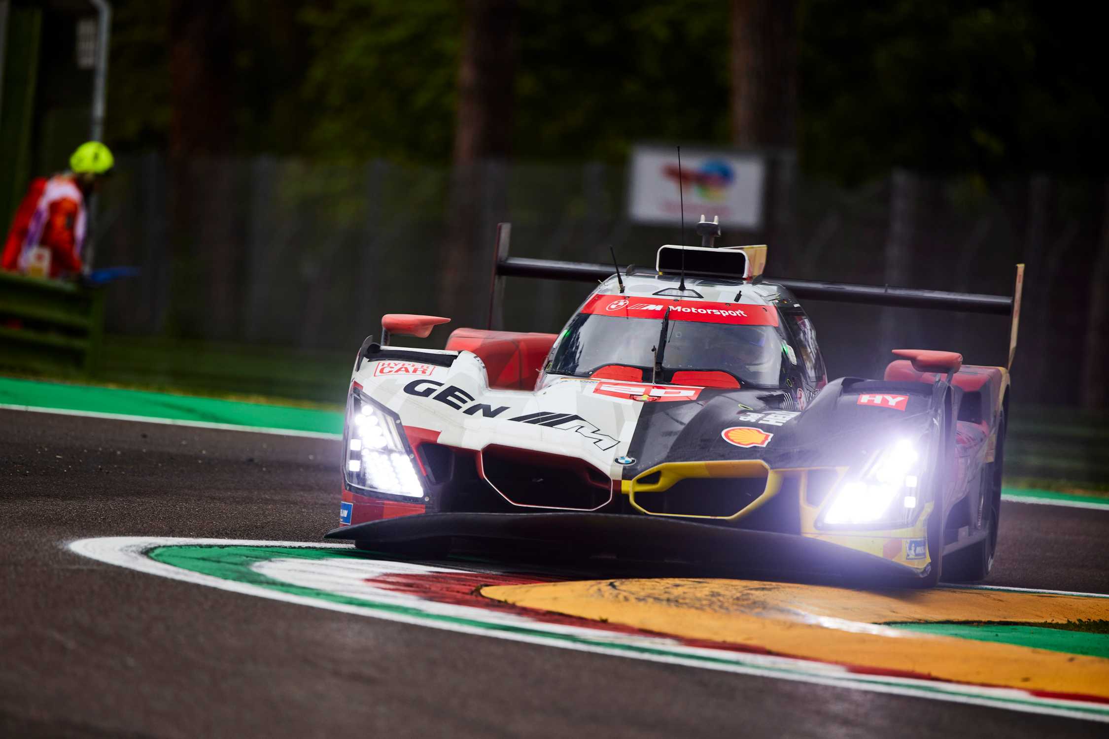 BMW se prepara para el inicio del WEC