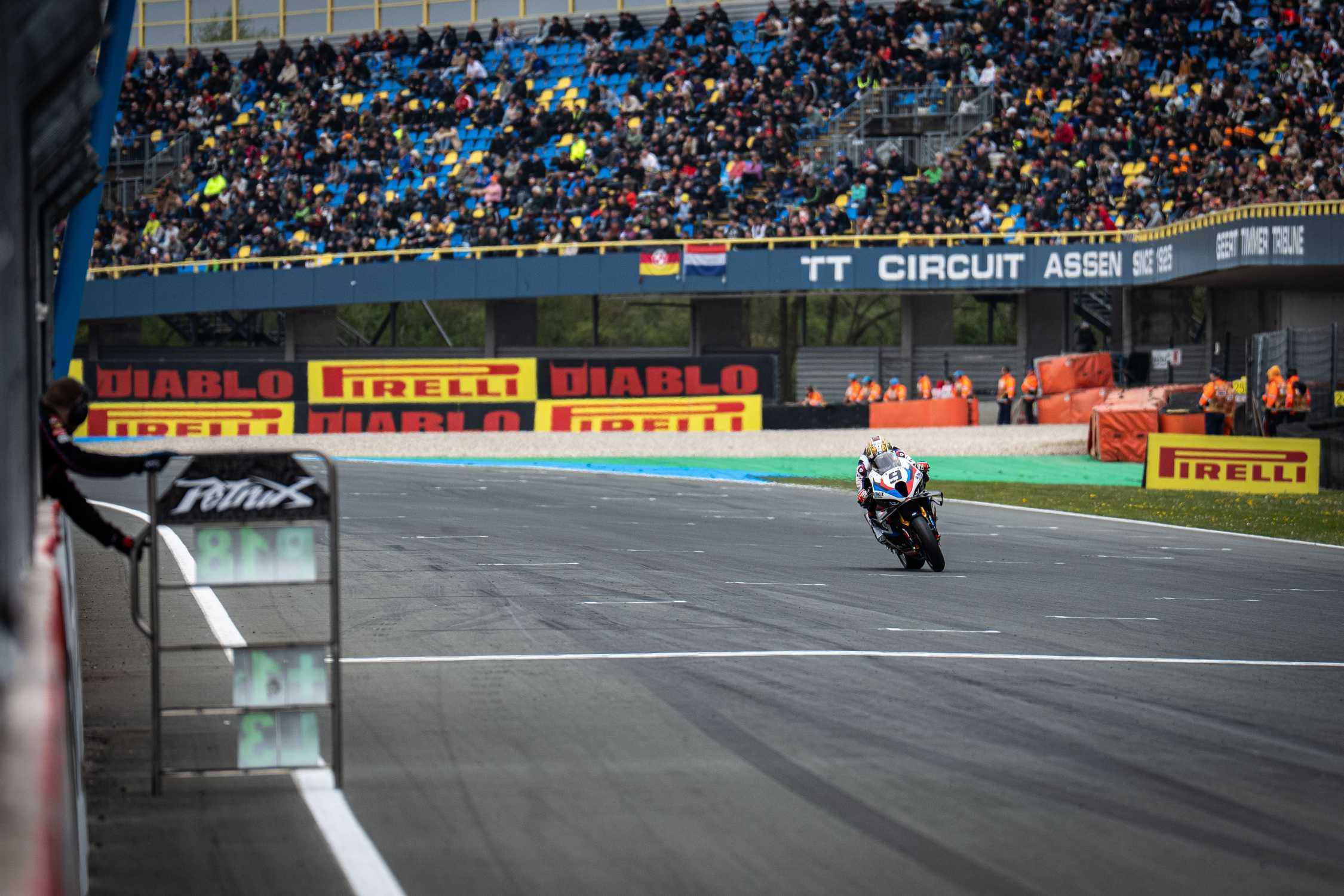 BMW Motorrad enfrenta retos en Assen