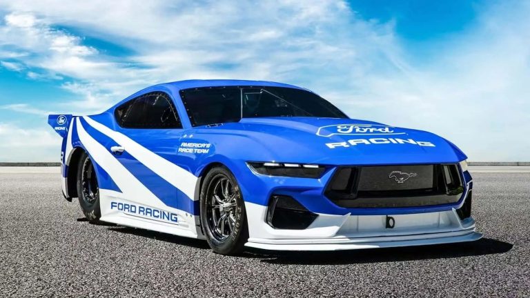 La Ford Mustang Cobra Jet 2200 eléctrica pulveriza el cuarto de milla…