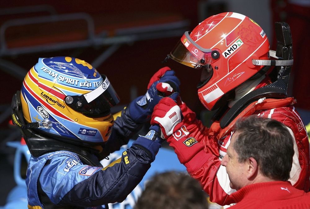 Imola 2006: Schumacher por fin resiste a Alonso
