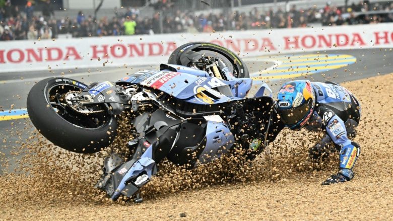 Álex Márquez se estrella en Le Mans: un error inexplicable que le cuesta…