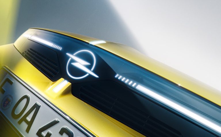 Opel electrifica España con un SUV de origen chinoise
