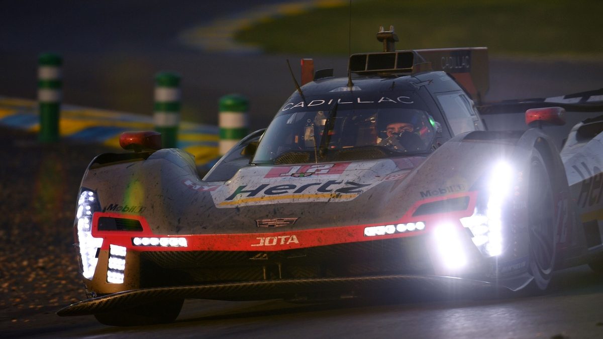Le Mans 2026: Cadillac se queda sin podio por un FCY y ve a Toyota…
