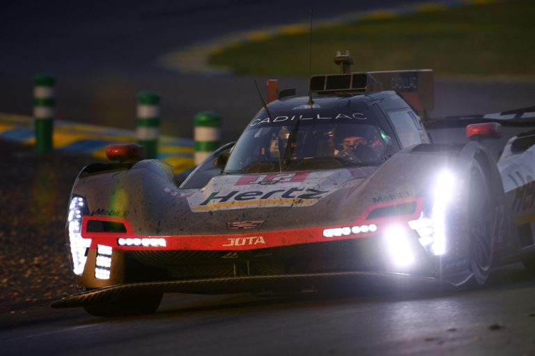 Le Mans 2026: Cadillac se queda sin podio por un FCY y ve a Toyota…