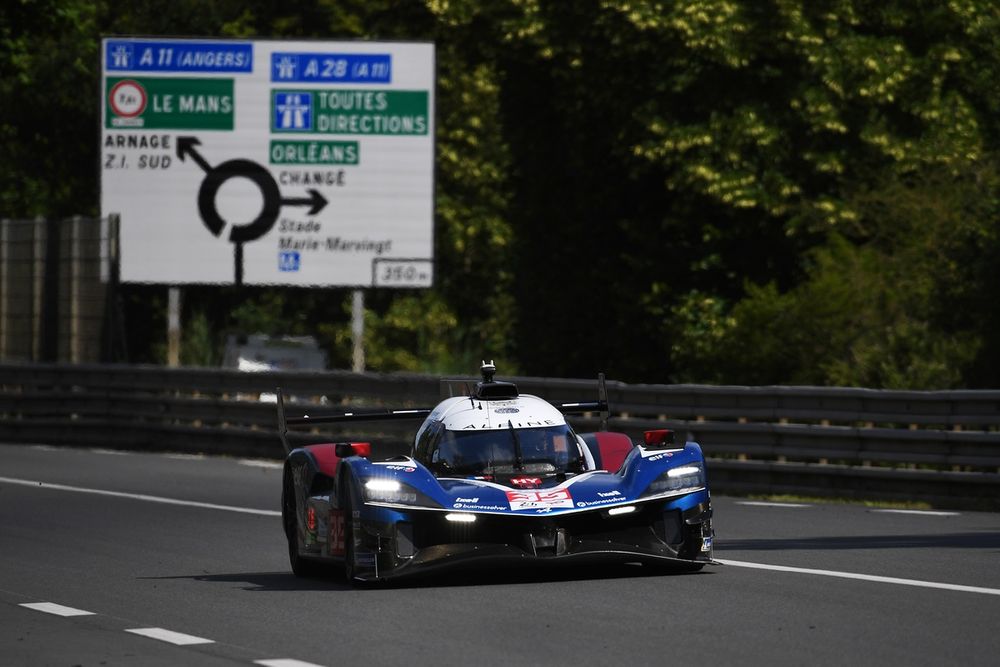 24 Horas de Le Mans: Cadillac sorprende y Toyota sufre un toque