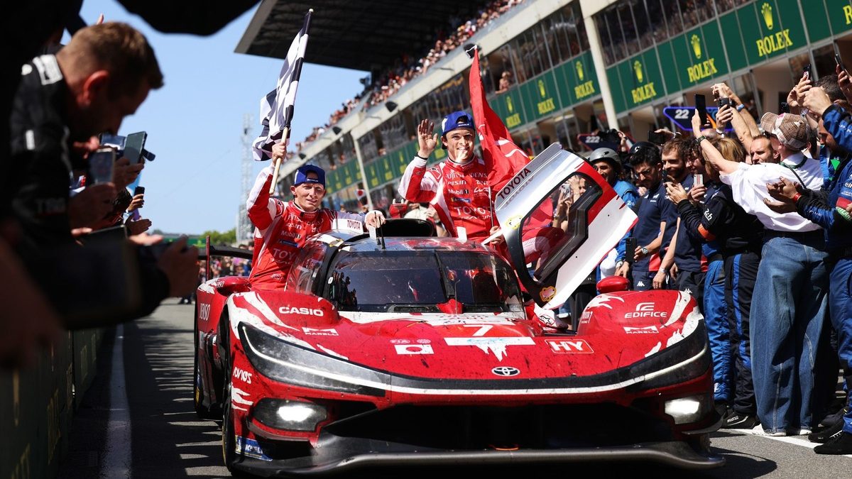 24 Horas de Le Mans: Toyota gana con un 'secreto' que le costó 8 km/h