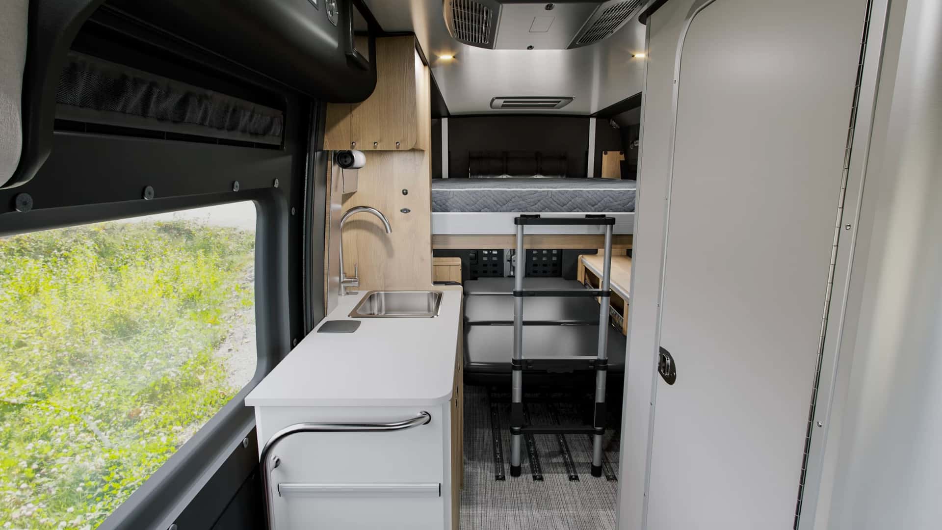 Airstream Rangeline 21Pl
