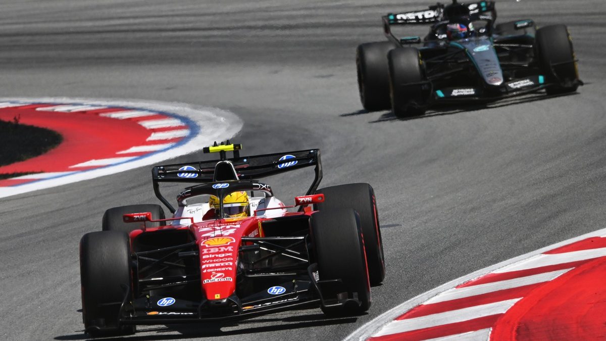 Hamilton y Ferrari ejecutan la estrategia perfecta en Barcelona y…
