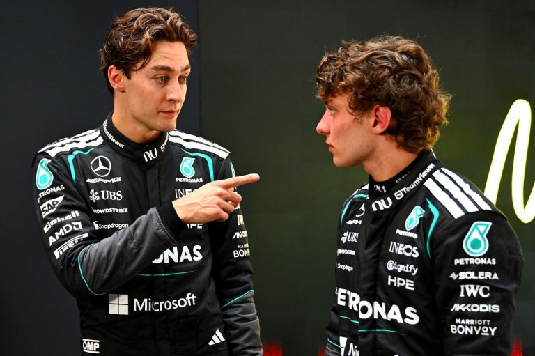 F1: Antonelli esquiva la presión de Russell y lanza la guerra psicológica…