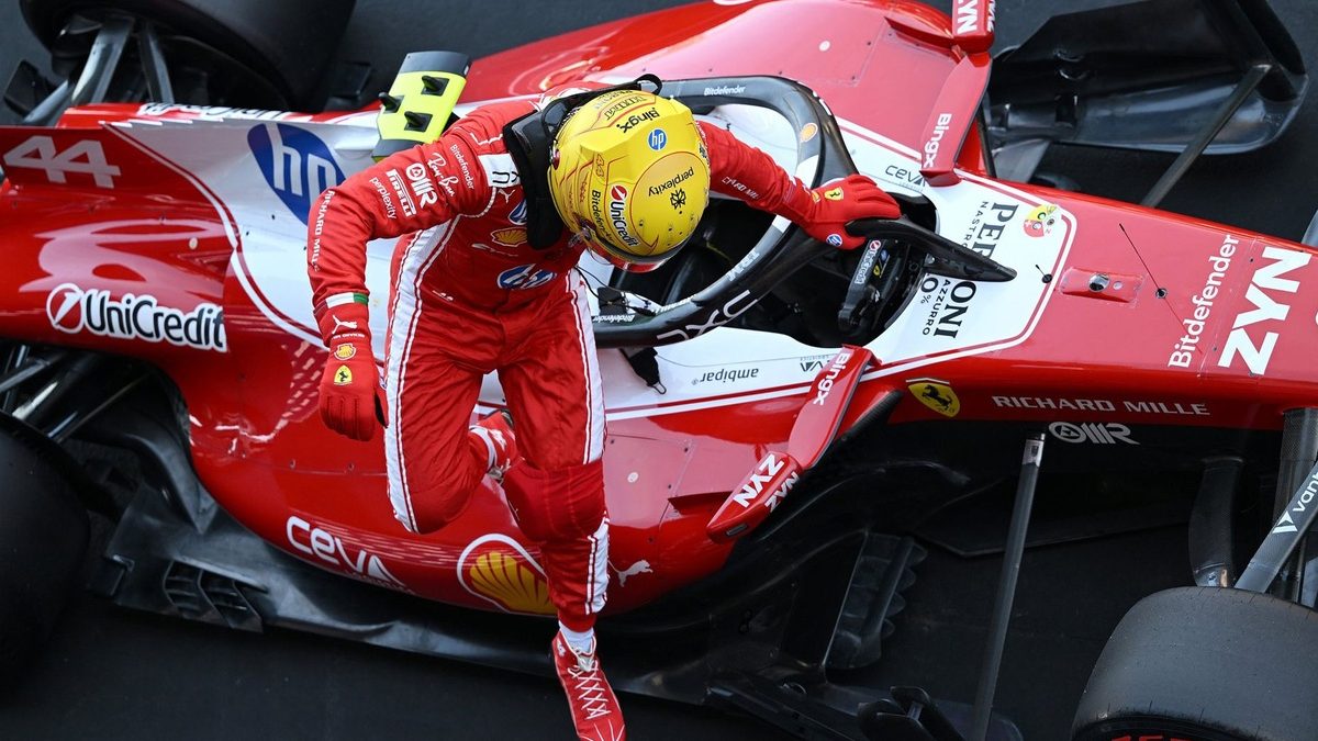 Hamilton rompe su rutina y logra la primera línea con Ferrari en España