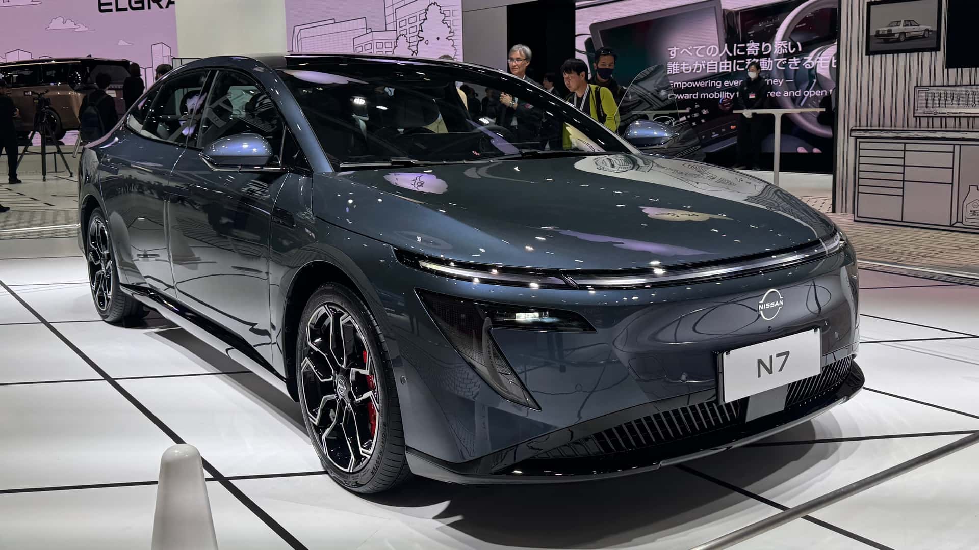 Nissan N7 No Salao De Toquio