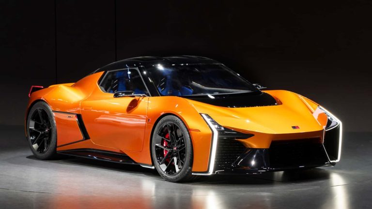Toyota: la futura deportiva de motor central promete más de 400 CV