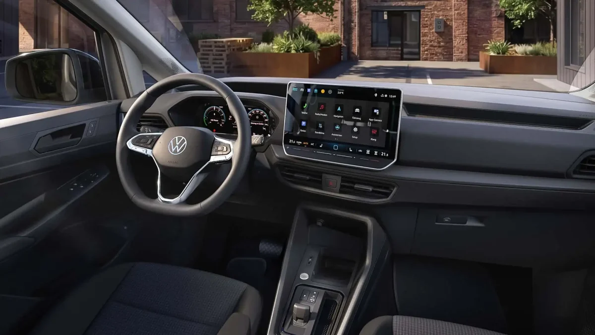 Volkswagen Caddy 2026: así es el interior renovado y su equipamiento de serie