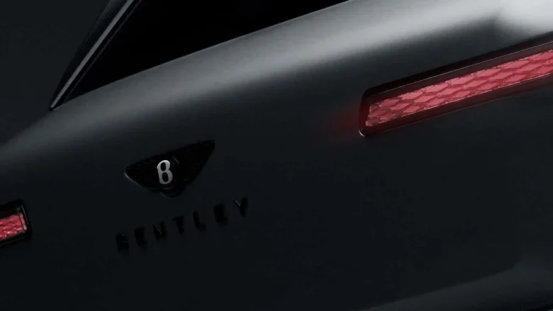 Esta es la primera foto del nuevo SUV de Bentley