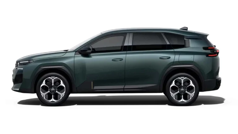 El SUV barato de Stellantis, verdadero maná para muchas familias, baja su precio