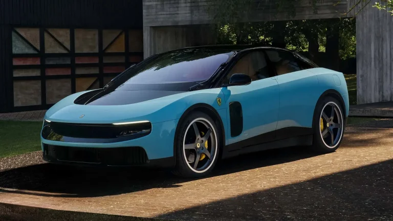Ferrari sonríe: su primer eléctrico arrasa en un país clave